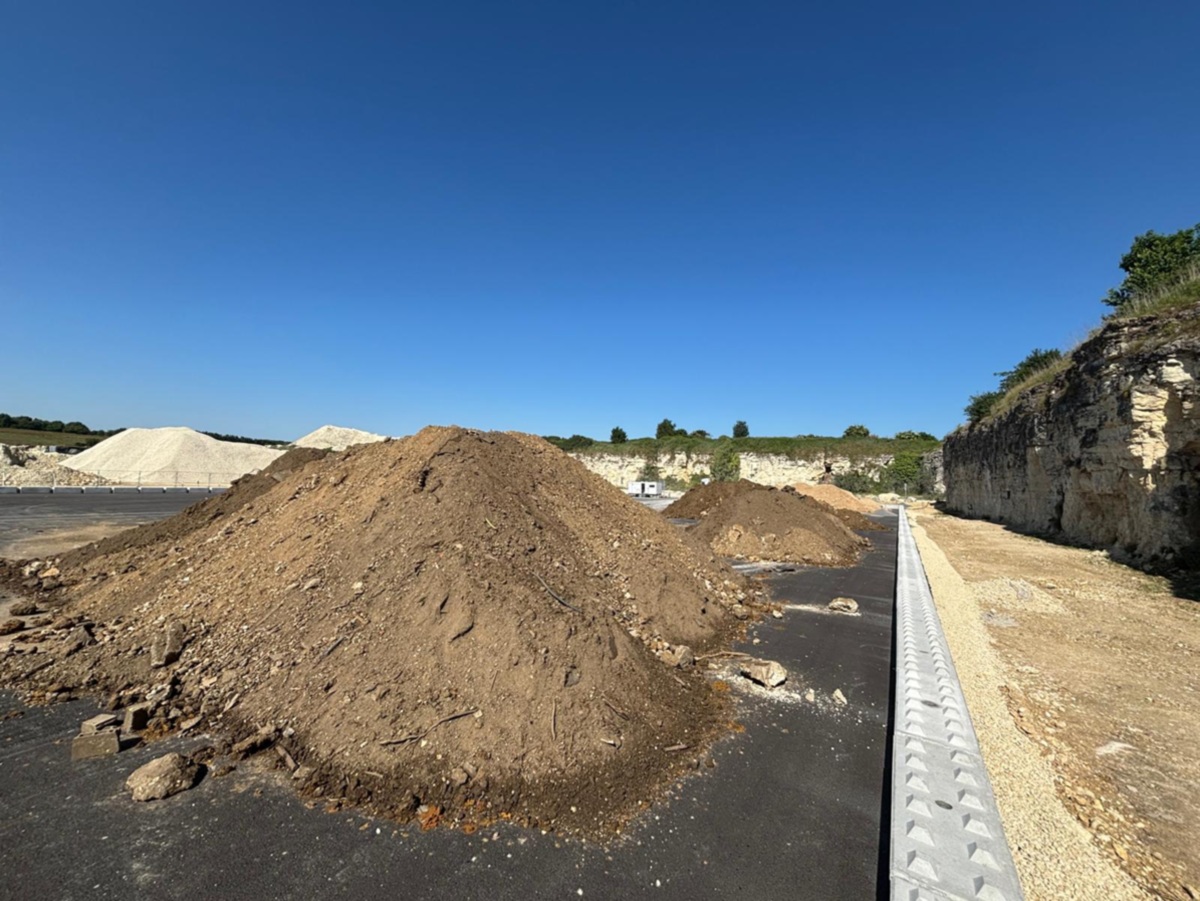 Brézillon inaugure son 5e écocentre à Saint-Porchaire (17). © Brézillon